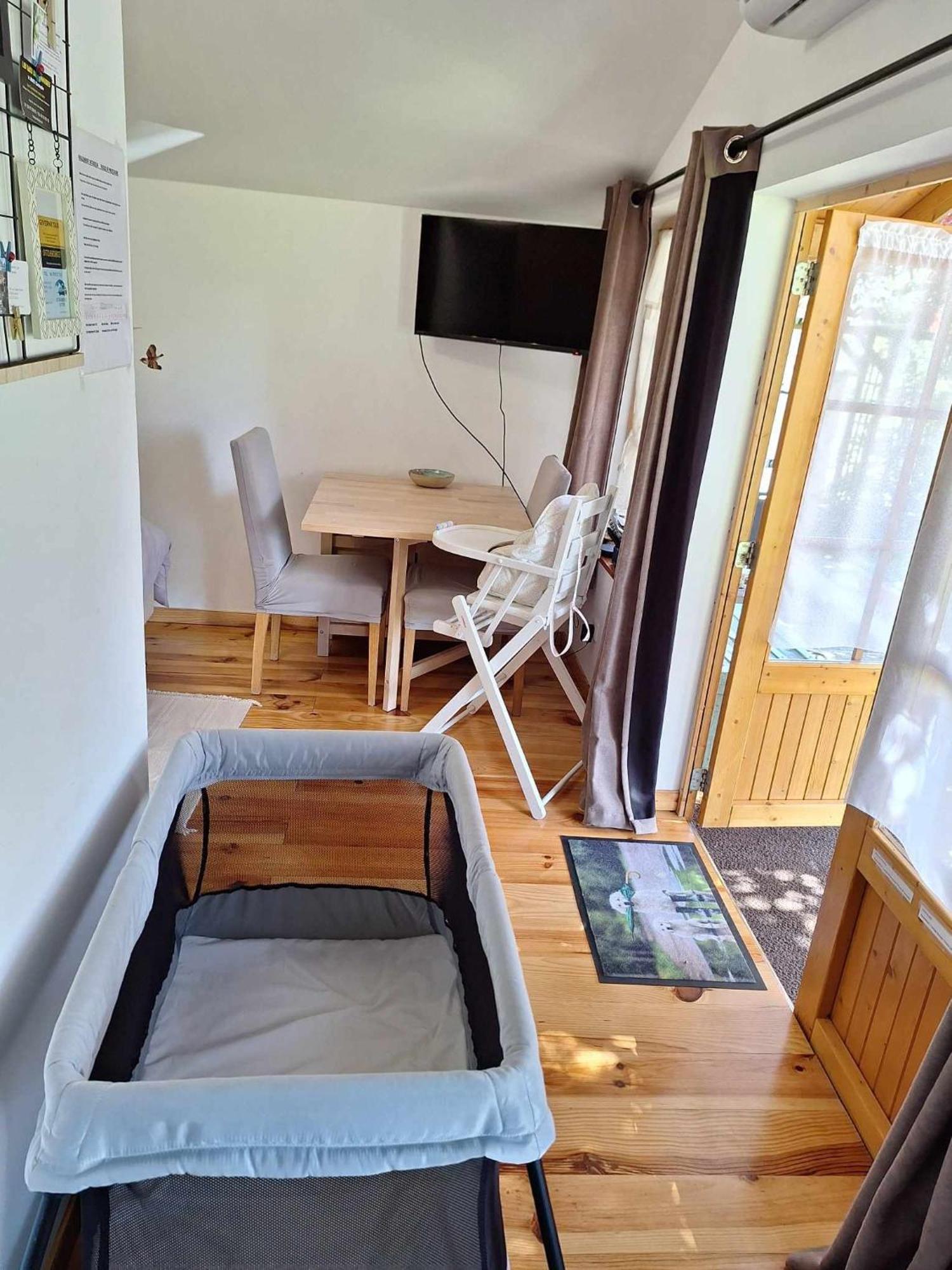 Hostal Aux Gres Des Moisonettes Limetz Exterior foto